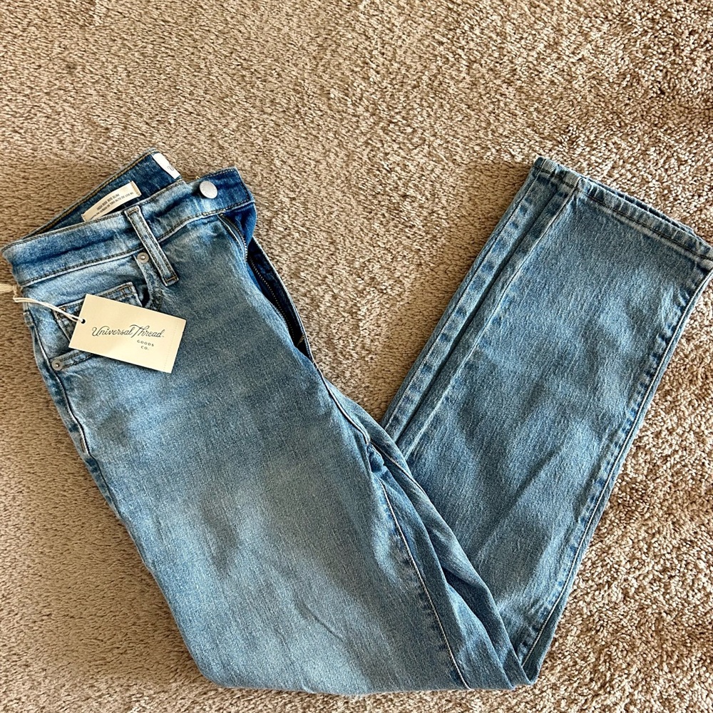 NWT Universal Thread jeans - Picture 2 of 4